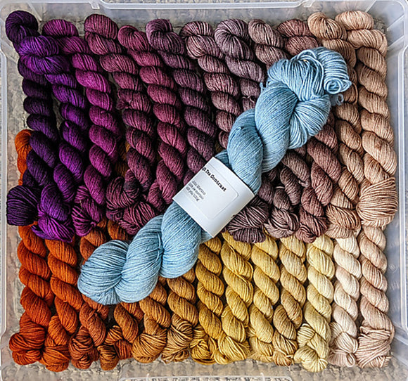 Contrast for High Tea Gradient Fade Advent Kit